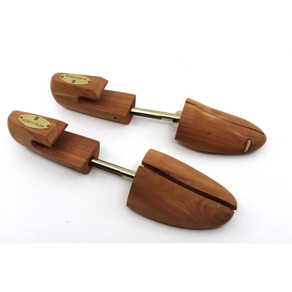 Nordstrom Cedar Shoe Trees - Ladies Large